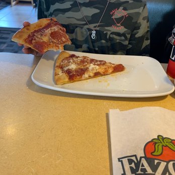 Fazoli's - Yummiest pizza she ever had - Italian Near Me - Valdosta, Georgia