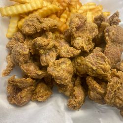 Lee's Southern Kitchen - Fried Gizzards