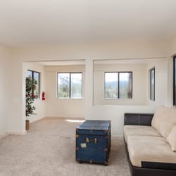 Eagle Peak Cabin