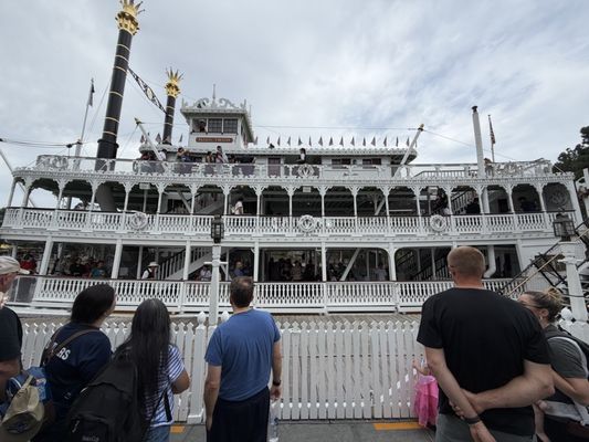 Mark Twain Riverboat by null