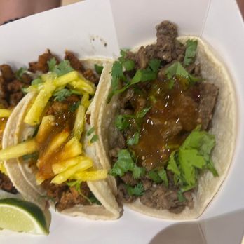 Los Agaves - Asada & Pastor Tacos! - Mexican Near Me - Seattle, Washington Los Agaves - Asada & Pastor Tacos! - Mexican Near Me - Seattle, Washington