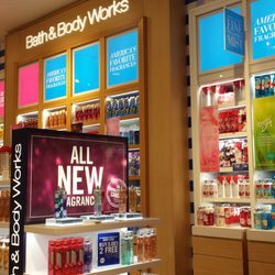 Bath & Body Works - Bath & Body Works in Twelve Oaks Mall, Novi MI