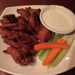 Claim Jumper Steakhouse & Bar - Tukwila - Buffalo wings