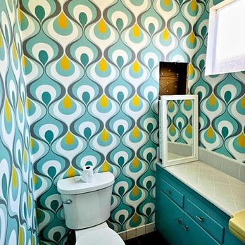 Koorosh LA Wallpaper - Retro bathroom - Wallpapering Near Me Koorosh LA Wallpaper - Retro bathroom - Wallpapering Near Me