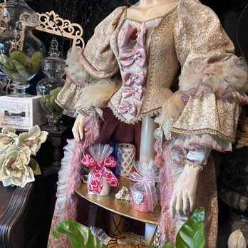 Karen's Flower Kottage - I love their decor! - Florists Near Me - Hayward, California Karen's Flower Kottage - I love their decor! - Florists Near Me - Hayward, California