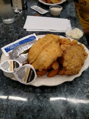 Harbor Inn Cajun Seafood by null