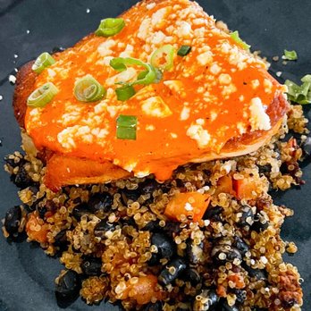 North Harbor Club - Seared Salmon Ranchero Bowl - amazing |IG @restaurant_aholic - New American Near Me - Davidson, North Carolina North Harbor Club - Seared Salmon Ranchero Bowl - amazing |IG @restaurant_aholic - New American Near Me - Davidson, North Carolina