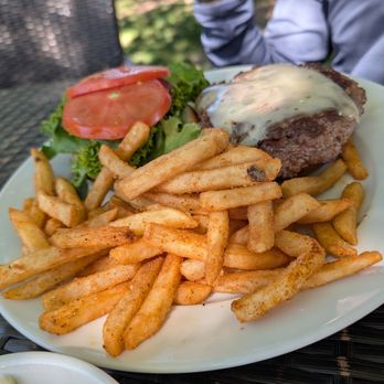 Basin Cafe - Mono Burger - Burgers Near Me - Lee Vining, California Basin Cafe - Mono Burger - Burgers Near Me - Lee Vining, California