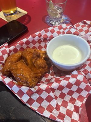 Rocky's Sports & Spirits by null