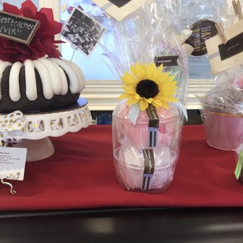 Nothing Bundt Cakes - Table Decor - Bakeries Near Me - Evans, Georgia