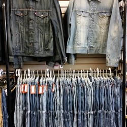 Bozos Army & Navy Store - Dungaree jackets, shorts, overalls, carpenter jeans, traditional fit, relax fit.......when it comes to denim we have it all.