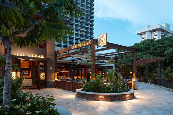 STRIPSTEAK Waikiki by null