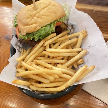 Mountain Rambler Brewery - Bacon & Blue burger - New American Near Me - Bishop, California Mountain Rambler Brewery - Bacon & Blue burger - New American Near Me - Bishop, California