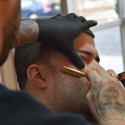 Clips Barber Shop - Beard work by: @mikethebarber