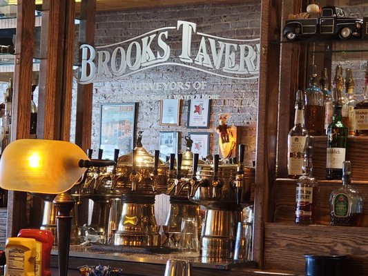 Brooks Tavern by null
