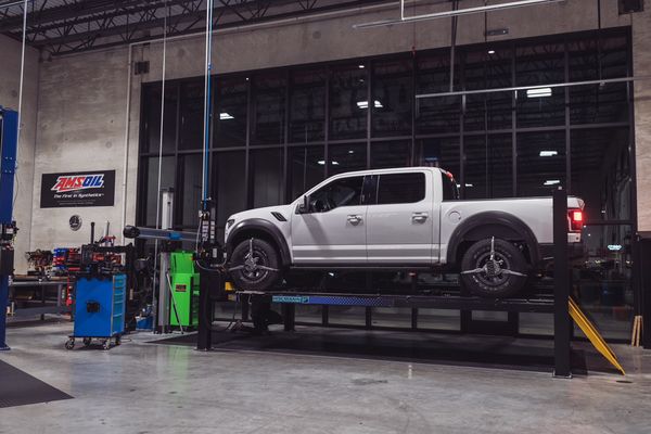 Outlier Auto Repair by null