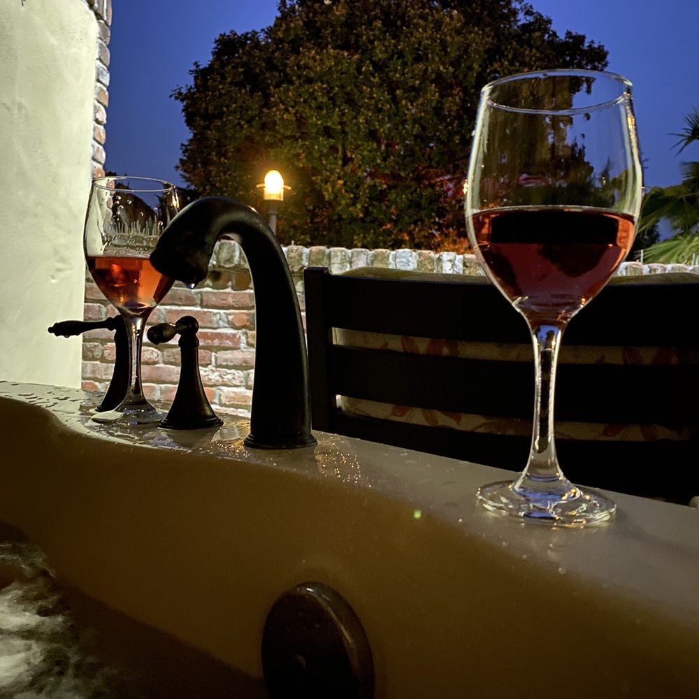 Paso Robles Inn - Wine by the tub - Hotels Near Me - Paso Robles, California