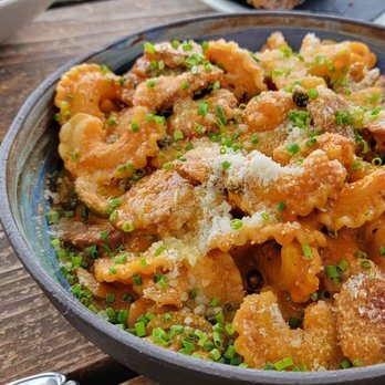The Salmonberry - Creste pasta with sausage and green olives in tomato cream sauce - Salad Near Me - Wheeler, Oregon