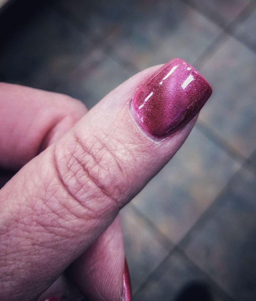 Z.W Nails Logo
