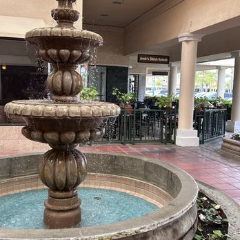 Amir's Shish Kebob - Outdoor view of restaurant - Persian/Iranian Near Me - Fresno, California