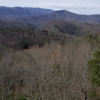 Smoky Mountain Zipline - Ziplining Near Me - Pigeon Forge, Tennessee