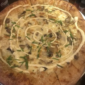Mellow Mushroom Somerset - A+++ - Pizza Near Me - Somerset, Kentucky Mellow Mushroom Somerset - A+++ - Pizza Near Me - Somerset, Kentucky