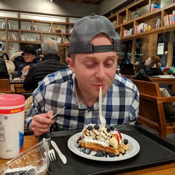 Caffe Bene - Fort Lee - Cafes Near Me - Fort Lee, New Jersey Caffe Bene - Fort Lee - Cafes Near Me - Fort Lee, New Jersey
