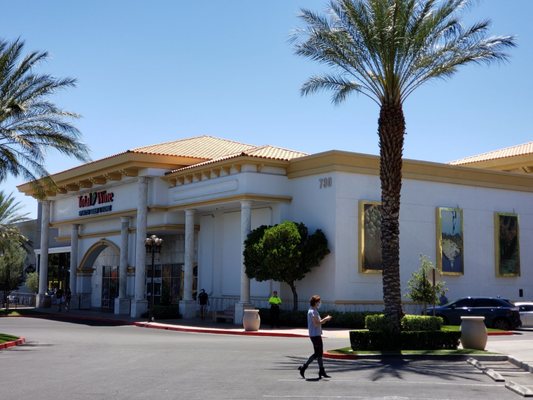 BOCA PARK FASHION VILLAGE - Updated May 2024 - 96 Photos & 40 Reviews