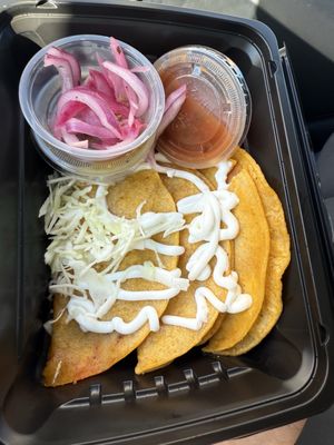 Tacos De Canasta El abuelo by null