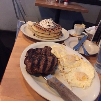 Brownstone Pancake Factory - Breakfast & Brunch Near Me - Edgewater, New Jersey