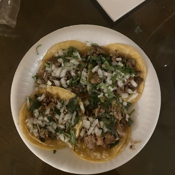 Tacos El Ilegal - Mix and match tacos (Chicken and Asada) - Tacos Near Me - Lennox, California Tacos El Ilegal - Mix and match tacos (Chicken and Asada) - Tacos Near Me - Lennox, California