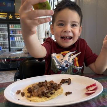 Los Pilares Del San Juan - Taco de asada - Mexican Near Me - Pacoima, California Los Pilares Del San Juan - Taco de asada - Mexican Near Me - Pacoima, California