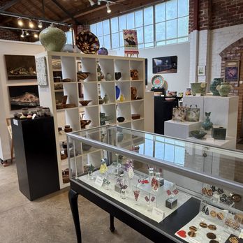 ACCI Gallery Arts and Crafts Cooperative - Inside the gallery - Art Galleries Near Me - Berkeley, California ACCI Gallery Arts and Crafts Cooperative - Inside the gallery - Art Galleries Near Me - Berkeley, California