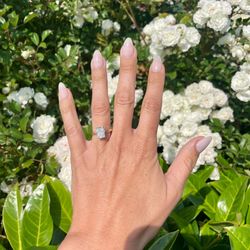 Francis Jewellers - Gorgeous engagement ring