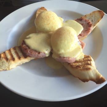 Rialto Cafe - Eggs bene - Breakfast & Brunch Near Me - Fullerton, California Rialto Cafe - Eggs bene - Breakfast & Brunch Near Me - Fullerton, California