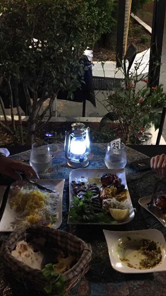 RUMI PERSIAN RESTAURANT Updated September 2024 8/90 Surf Pde