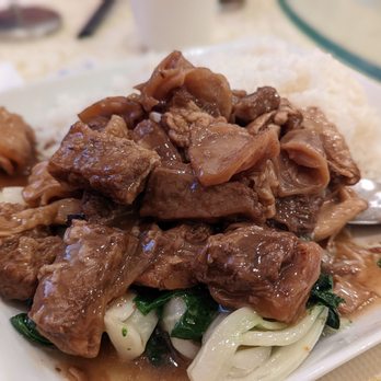 Oriental Chef - Beef Stew with Tender Greens - Seafood Near Me - Stockton, California