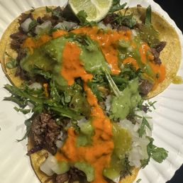 Carne asada tacos w all the fixings Carne asada tacos w all the fixings