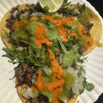 Tacos La Guerra - Carne asada tacos w all the fixings - Tacos Near Me - Los Angeles, California Tacos La Guerra - Carne asada tacos w all the fixings - Tacos Near Me - Los Angeles, California