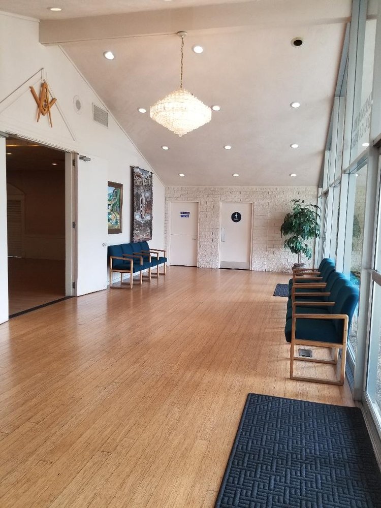 ORINDA MASONIC CENTER Updated September 2024 14 Photos 9