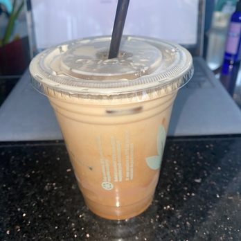 Dear Mama - Iced Mexico City Mocha - Coffee & Tea Near Me - New York, New York