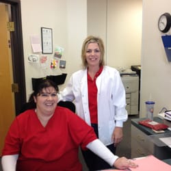 Robert W Snyder, MD PhD PC - Front Desk - Anna Marie