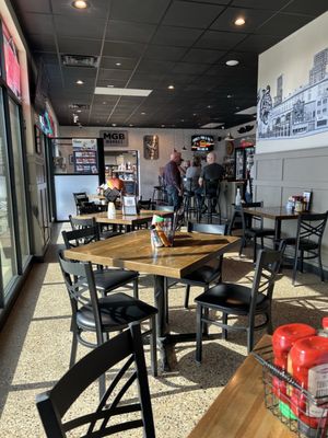 Goog's Pub & Grub by null