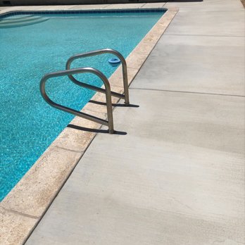 Valle Bravo Concrete - Pool after - Masonry/Concrete Near Me