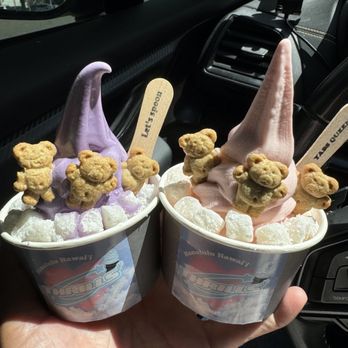Thrills Soft Serve - Ube and strawberry - Ice Cream & Frozen Yogurt Near Me - Honolulu, Hawaii Thrills Soft Serve - Ube and strawberry - Ice Cream & Frozen Yogurt Near Me - Honolulu, Hawaii