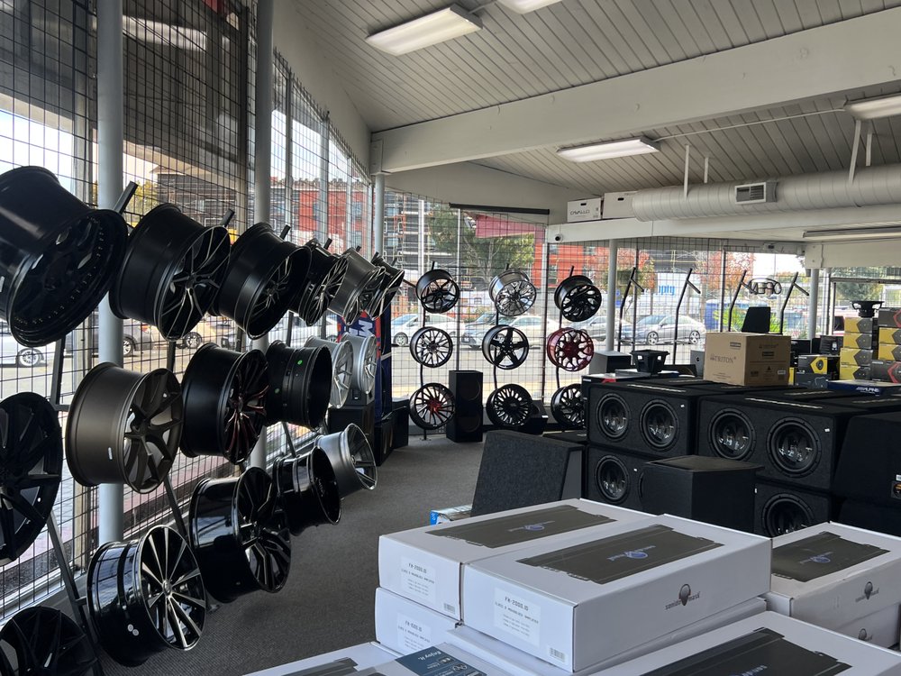 GM ELECTRONICS Updated October 2024 105 Photos & 212 Reviews 1309