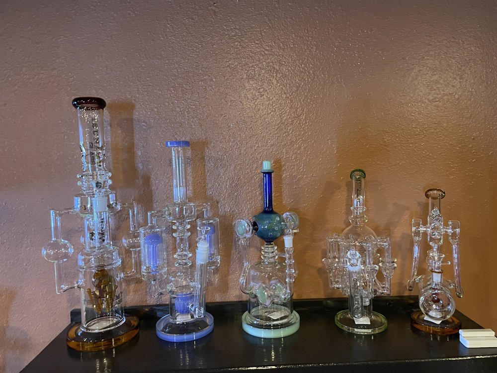 ROTANA VAPE AND HOOKAH Updated September 2024 92 Photos 1255 Nile