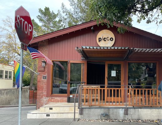 Pizzeria Picco by null
