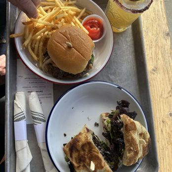The Nest - Jalapeño Smash Burger & Chicken Caesar Sammie - Waffles Near Me - Ojai, California