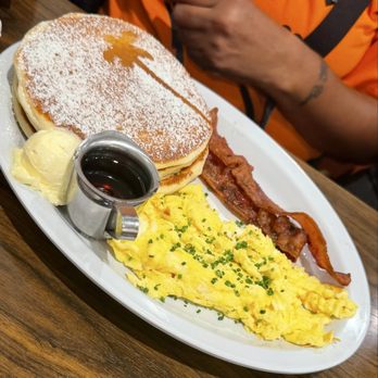 Chad's - Pancake breakfast - Breakfast & Brunch Near Me - Santa Barbara, California Chad's - Pancake breakfast - Breakfast & Brunch Near Me - Santa Barbara, California